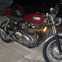 2004 Triumph Thurxton