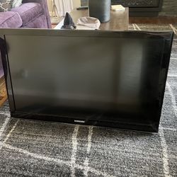 Samsung TV 45 Inch Diagonal