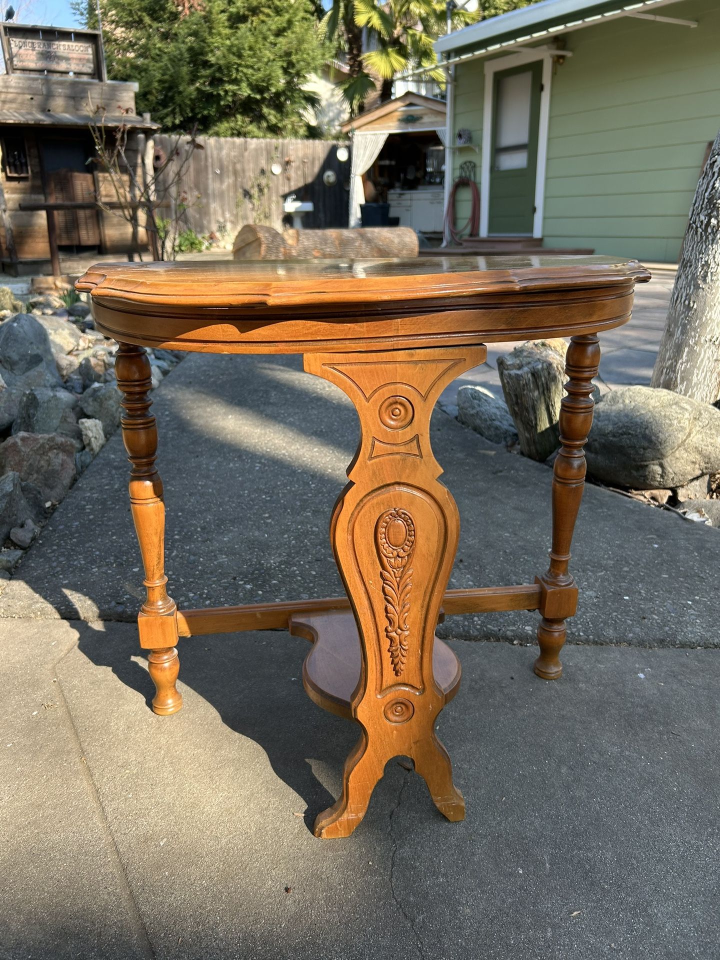 Decorative Side/ End Table