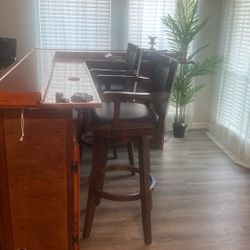Bar & Chairs