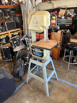 Delta 10” Band Saw w/ Stand