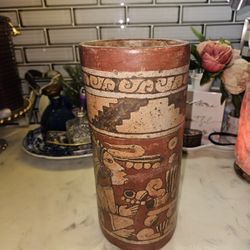 2 FREE SMALLER POTS WITH  PURCHASE OF ANTIQUE MAYAN CEREMONIAL POT