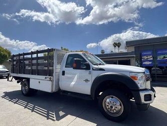 2016 Ford F550 Super Duty Regular Cab & Chassis