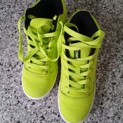 Zumba Street High Top Sneakers Size 8