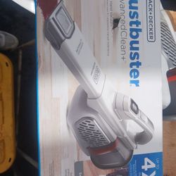 BLACK+DECKER
dustbuster AdvancedClean+ 12-Volt MAX Cordless 7-cup Handheld Vacuum