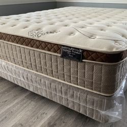 King Organic Cloud Edition Europillow Top 12inch Matres!!