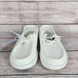 HEY DUDE Girls Wendy Eyelet Lace Little Kid/Big Kid White Size J1 NWOB