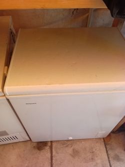Hotpoint freezer
