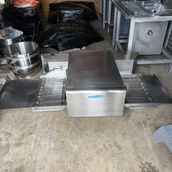 Turbo chef pizza oven