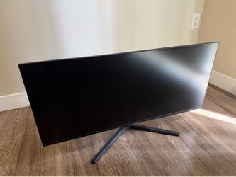SAMSUNG 34" ViewFinity S50GC