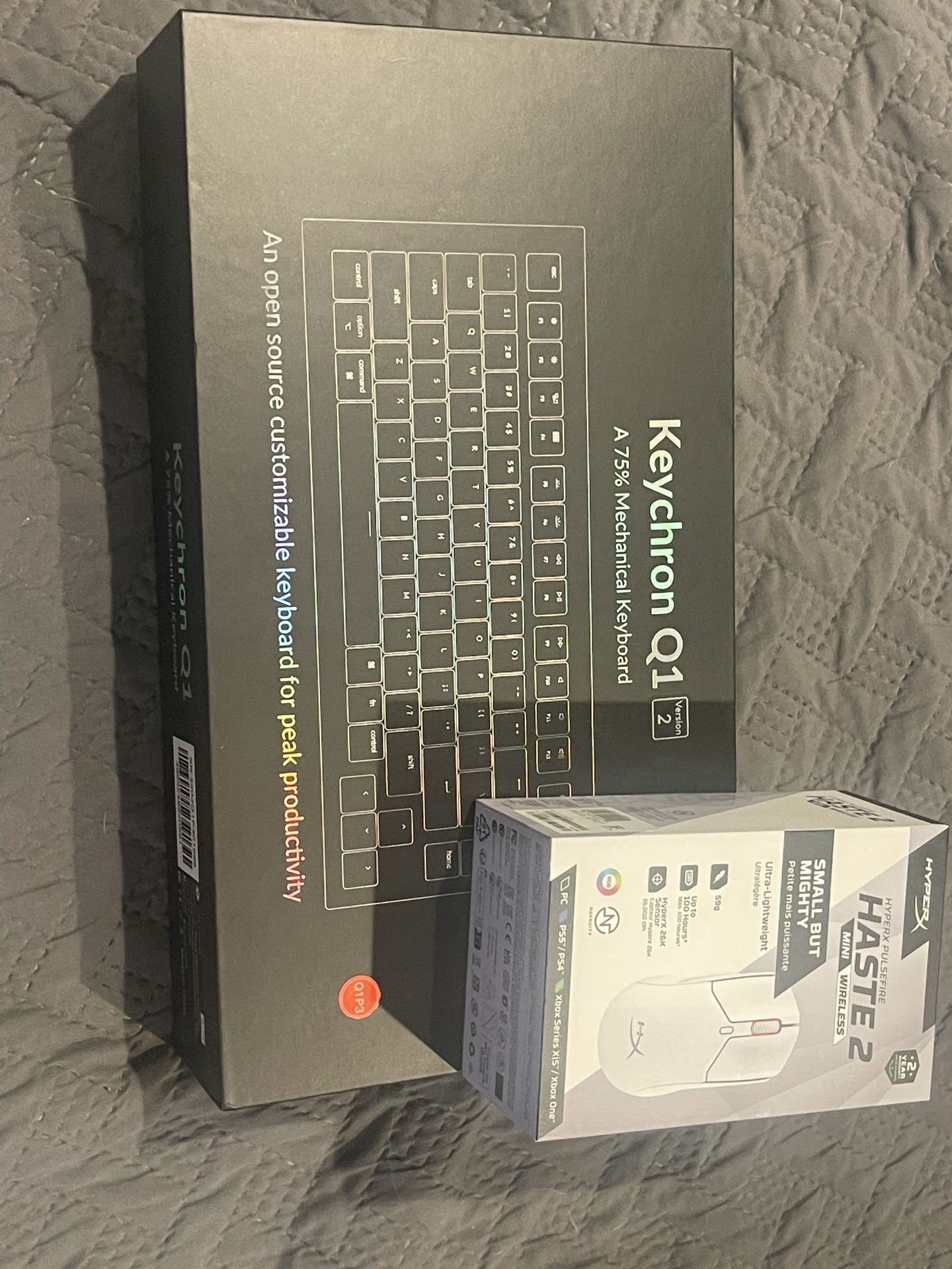 Keychron Q1 75% Keyboard And HYPERX PULSEFIRE HASTE 2 Mini Wireless