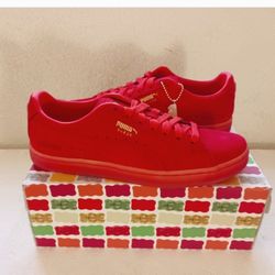 Puma Multiple Sizes Read Entire Description 