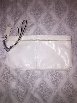 Coach wristlet leather