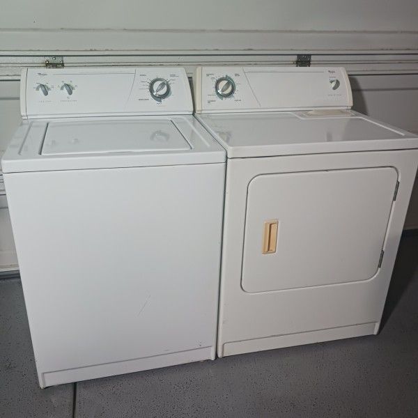Whirlpool Matching Set Washer And Gas Dryer Excellent Working Condition