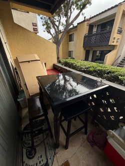 Black Wood Bar Table with 4 Stools