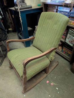 ANTIQUE ROCKER