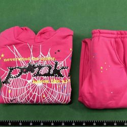 sp5der hoodie size M