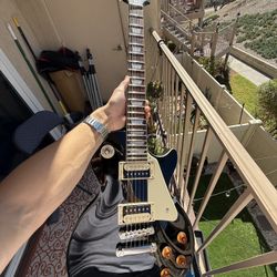 Epiphone Les Paul Traditional Pro- Great Condition 