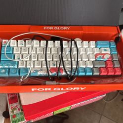 Gaming keyboard 