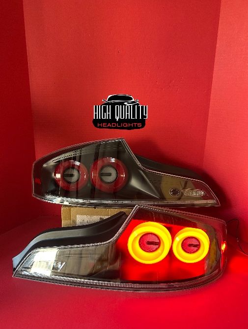 Infiniti G 35  2003. 2007 Tail Lights.