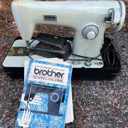 Vintage Sewing Machine
