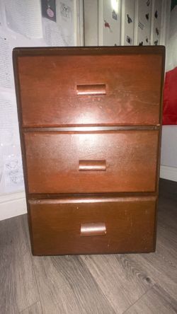 Wooden dresser or cabinet