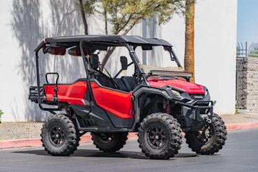 2018 Honda Pioneer 1000-5 Deluxe