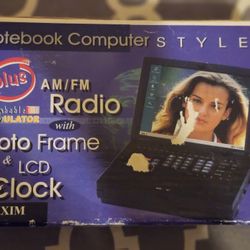 Vintage Notebook Computer Style Plus AM/FM Radio