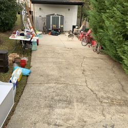 *SUNDAY* Yard Sale