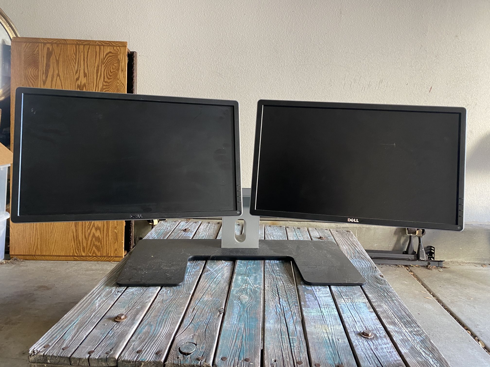 Dell Dual Monitors 