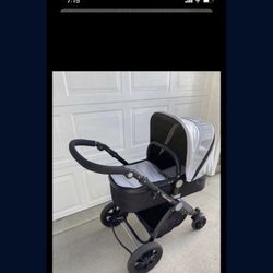 Luxury Stroller! Excellent Condition!!!
