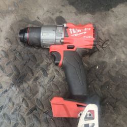 Milwaukee M18