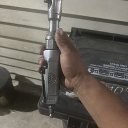 Mac Tools 3/8 Drive Air Ratchet