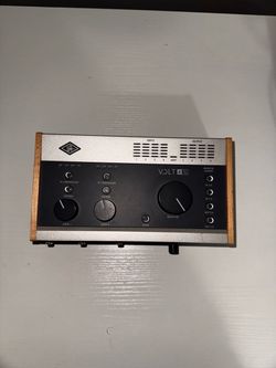 Universal Audio 476