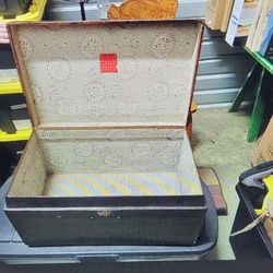 Vintage Travel Trunk. 