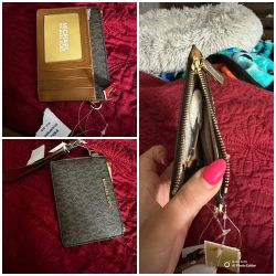 Michael Kors Wristlet 
