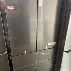Luxury garage refer - Bertazzoni 36 Inch Freestanding 4-Door French Door Refer Missing handles - $1000 obo