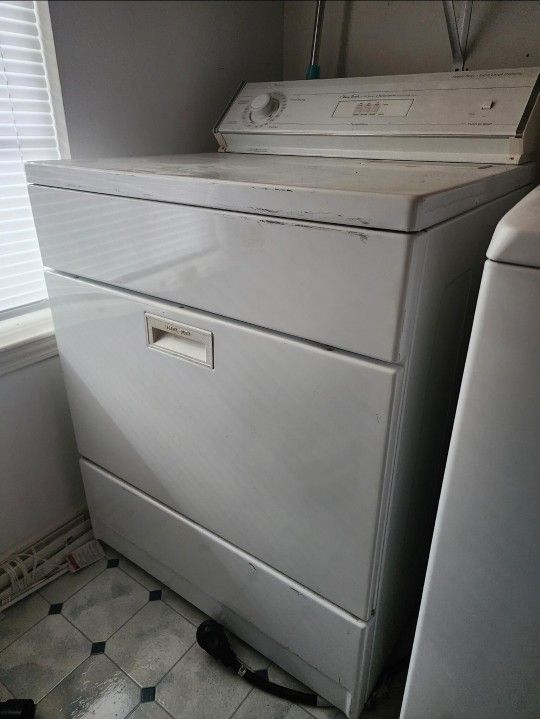 Whirlpool Dryer