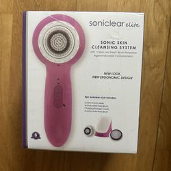 Soniclear Elite by Michael Todd Beauty Antimicrobial Sonic Cleansing System