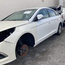 Hyundai Sonata 2016 For Parts Stock 14467