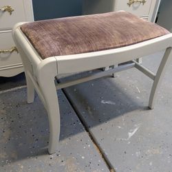 Vanity Stool  H18 L25 W16