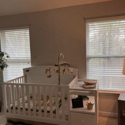 Crib With Changing Table
