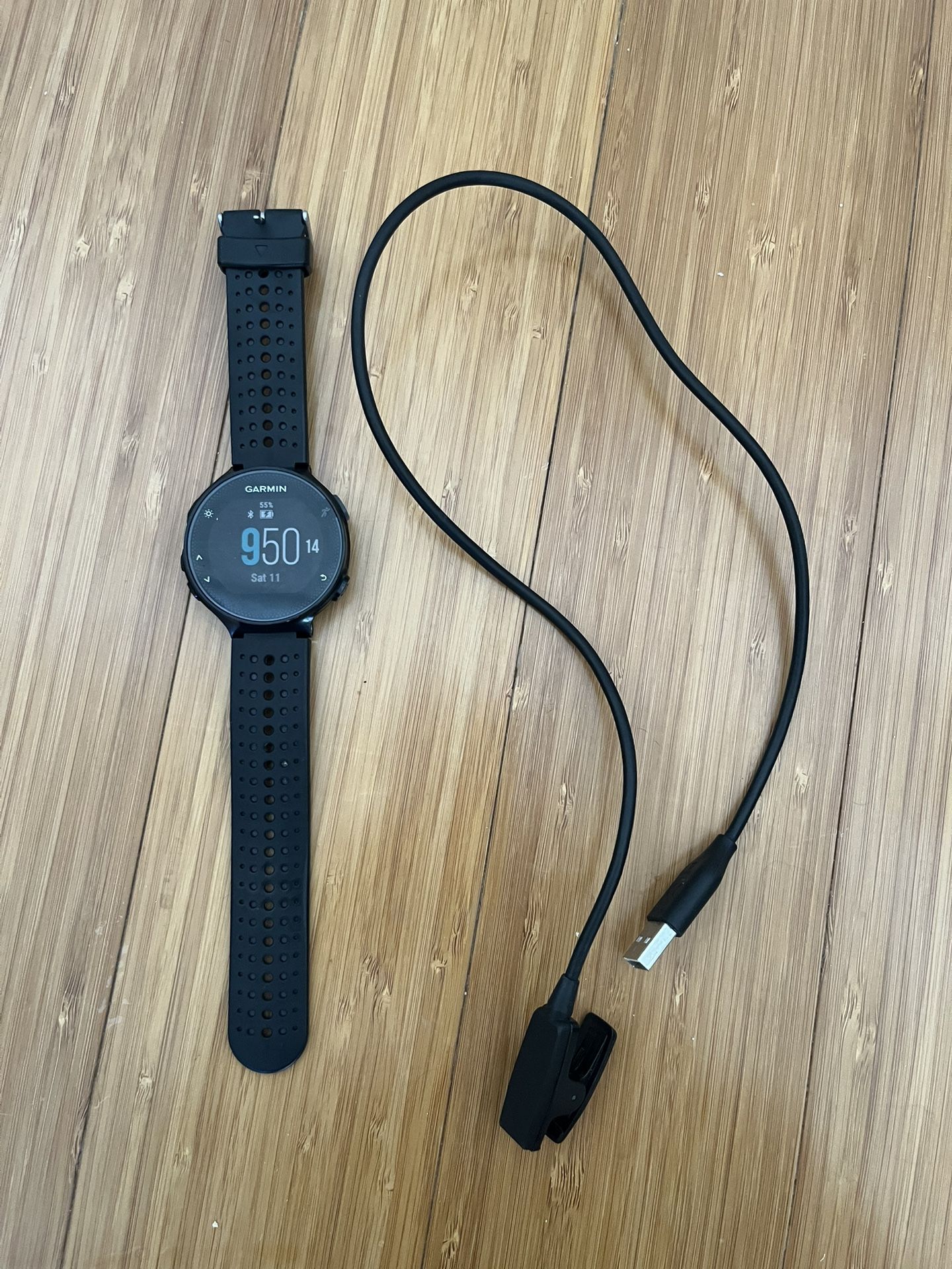 Garmin Forerunner 235 GPS Running Watch