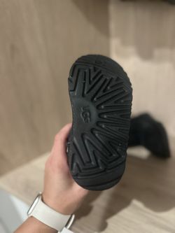 brand new uggs size 13