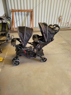Baby Trend Double Stroller 