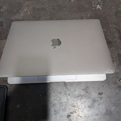 MacBook Air M1