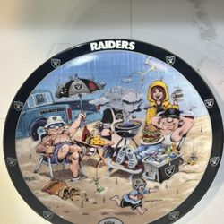 Oakland Raider “The Ultimate Raiders Fan” Plate by Gary Patterson Danbury