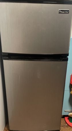 Magic Chef 4.5 Cubic Ft. Mini Fridge