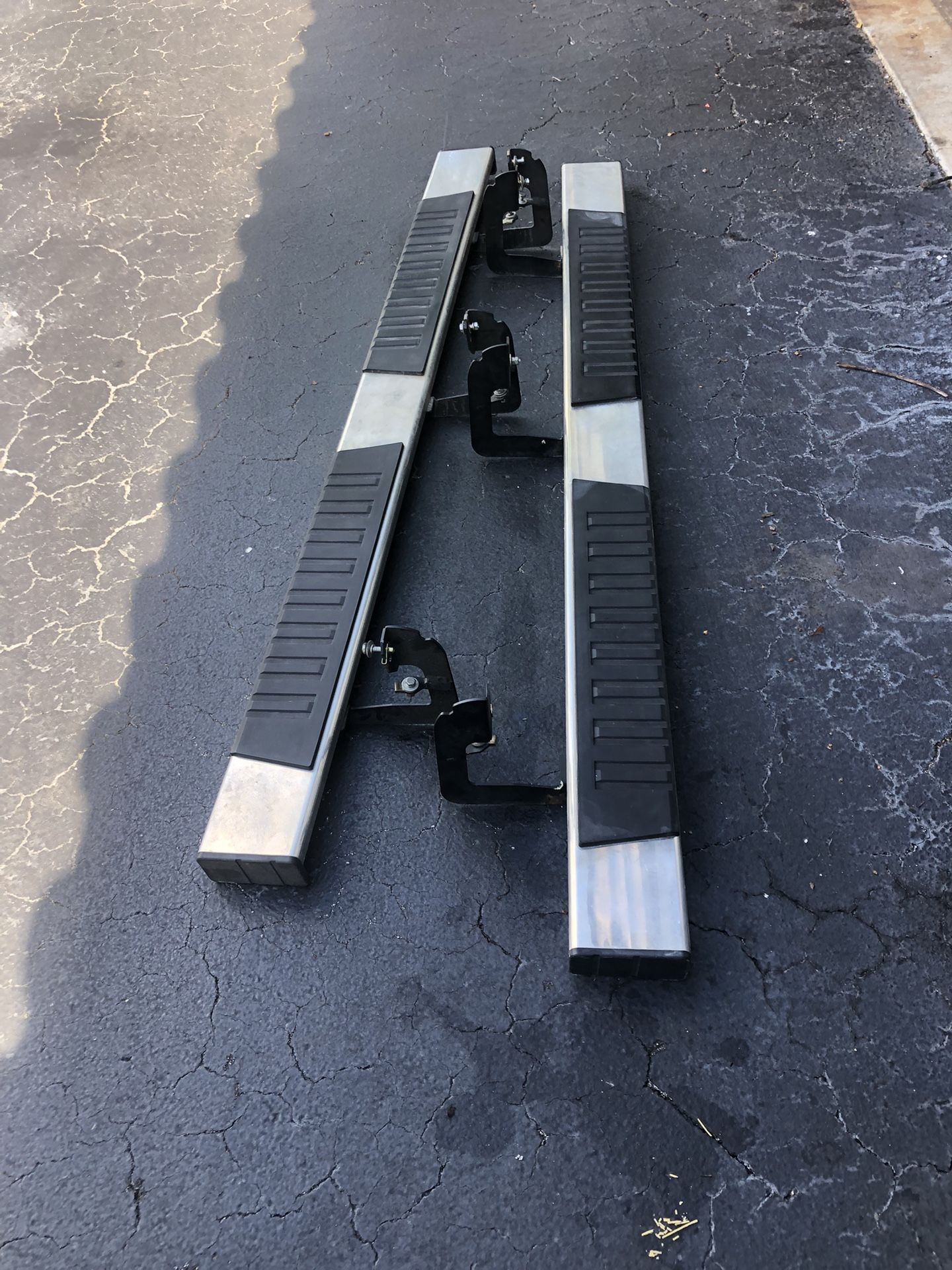 Side Steps 2019 Chevy Silverado