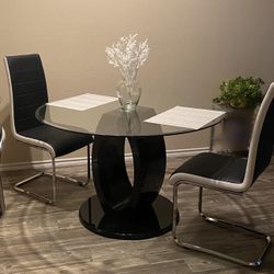 Small dining table 